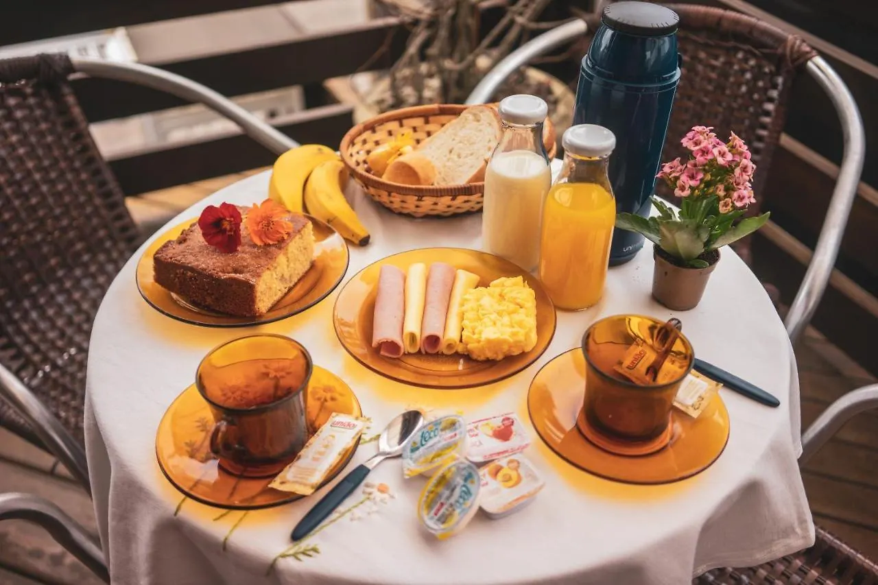 Hotel Água Marinha de Bombas - Bombinhas Locanda